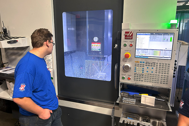 Manufacturing Day 2024 - Hands-on