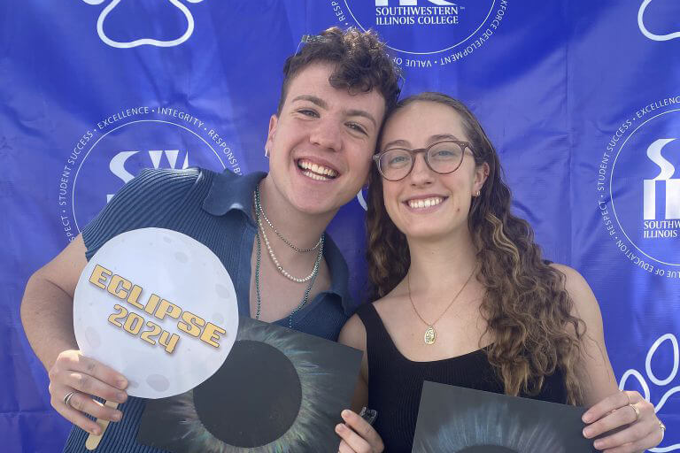 Eclipse 2024 Red Bud Campus