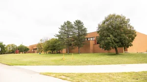 Wide shot of the exterior of the Belleville campus.